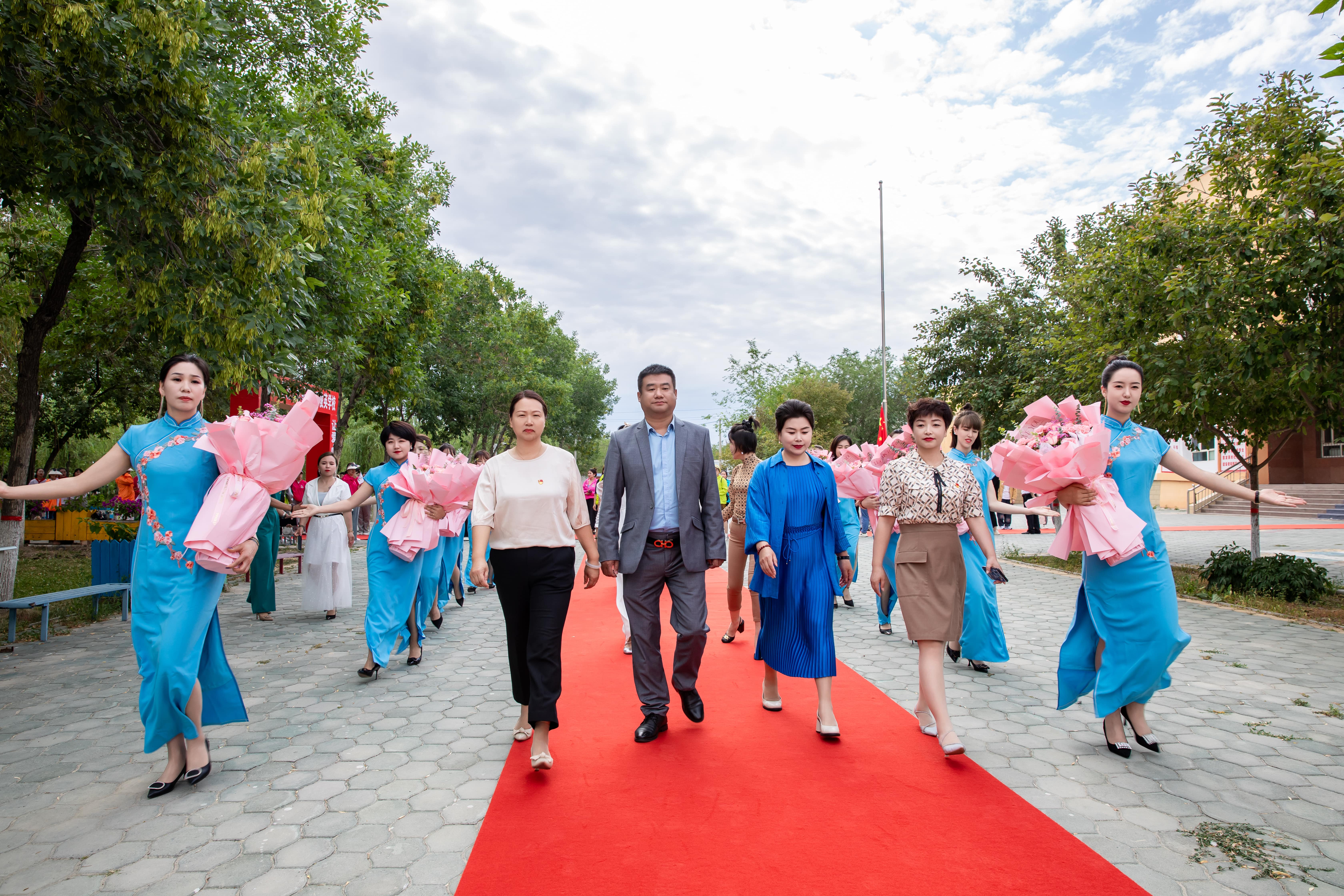 第251所 新疆昌吉州玛纳斯县北五岔镇必一网页版登录入口王俊英学校 第251所 新疆昌吉州玛纳斯县北五岔镇必一网页版登录入口王俊英学校