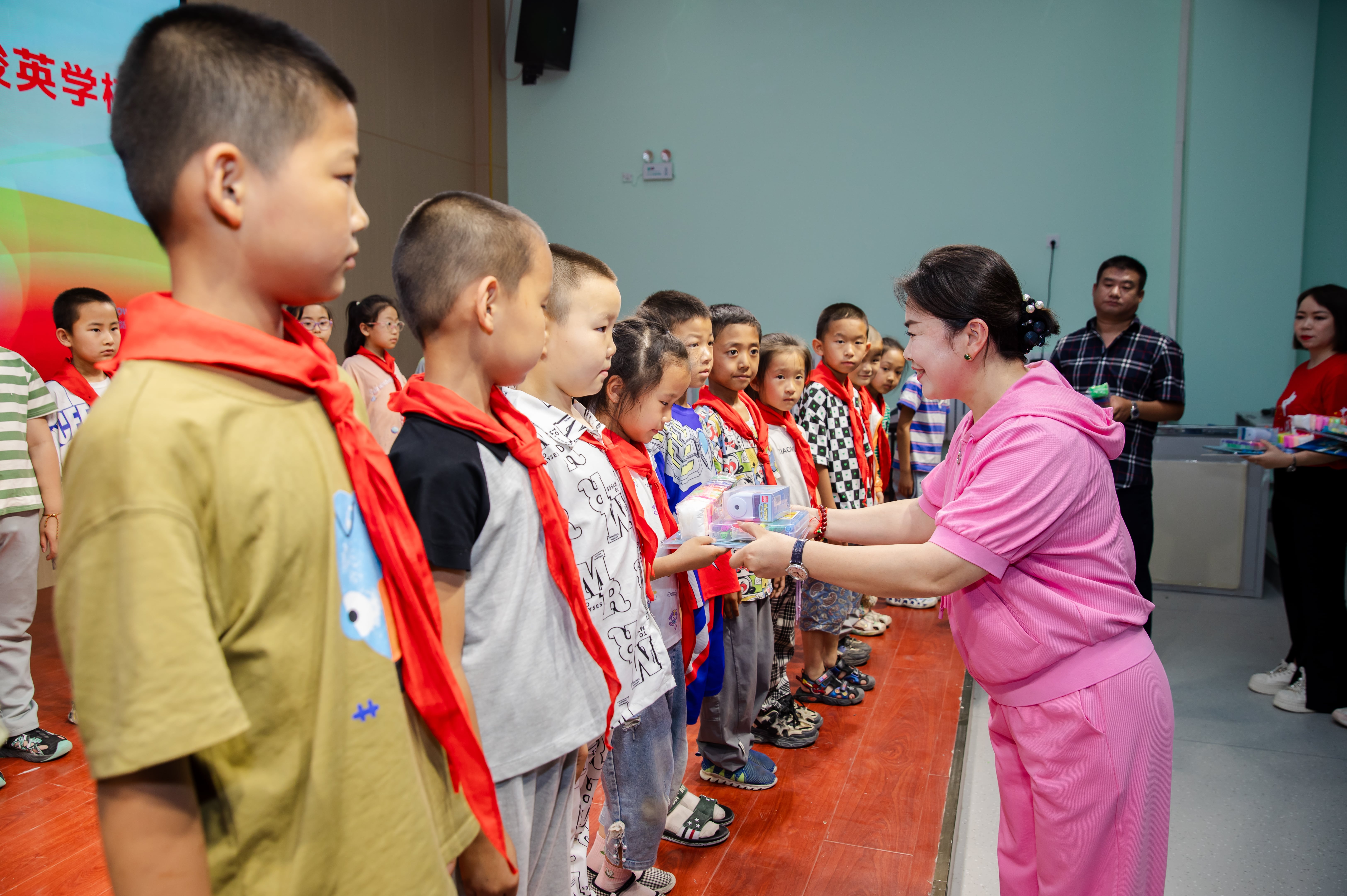 第251所 新疆昌吉州玛纳斯县北五岔镇必一网页版登录入口王俊英学校 第251所 新疆昌吉州玛纳斯县北五岔镇必一网页版登录入口王俊英学校