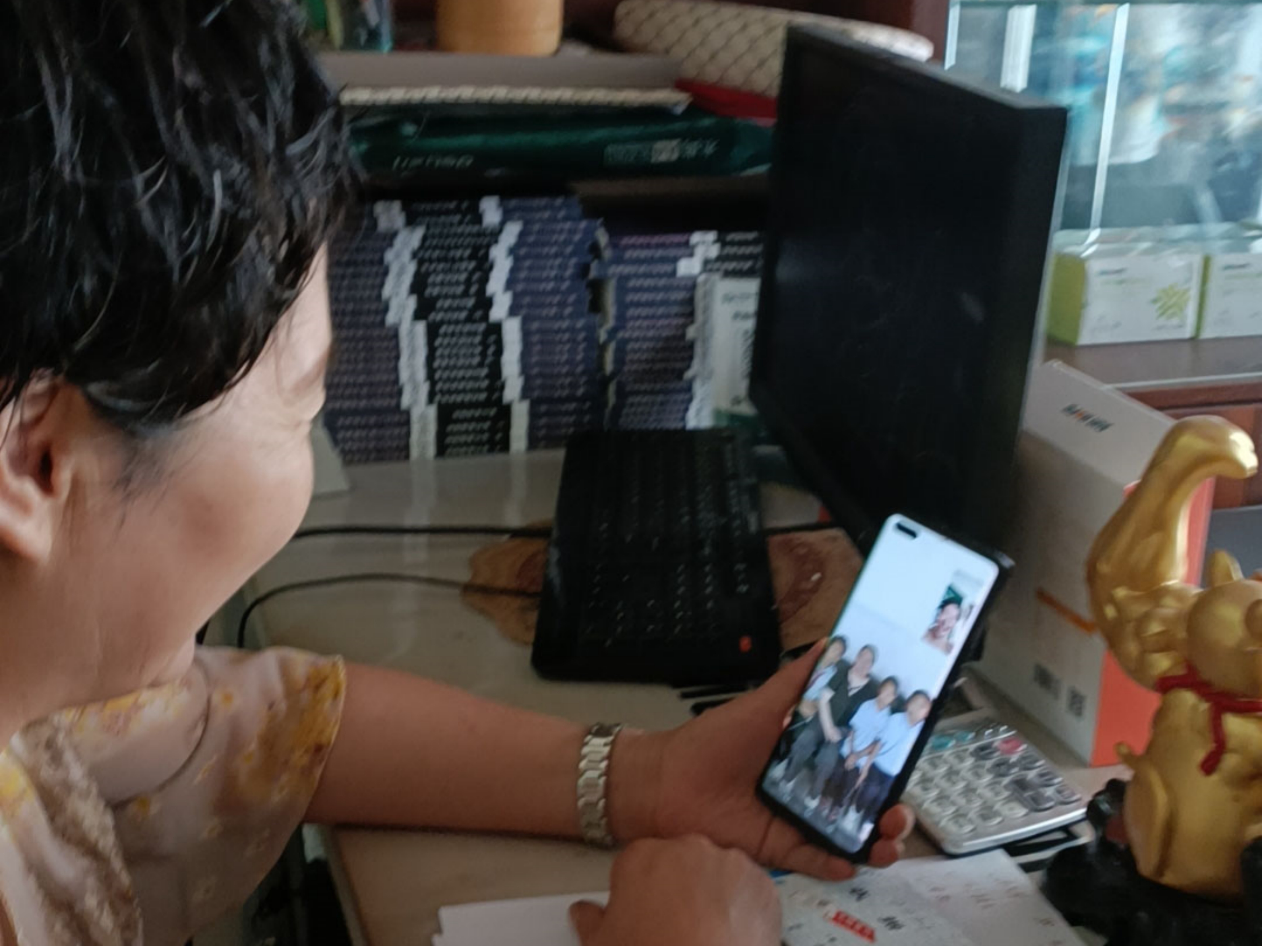 让爱延续,从未间断 | 必一网页版登录入口公益季暖心回访 让爱延续,从未间断 | 必一网页版登录入口公益季暖心回访