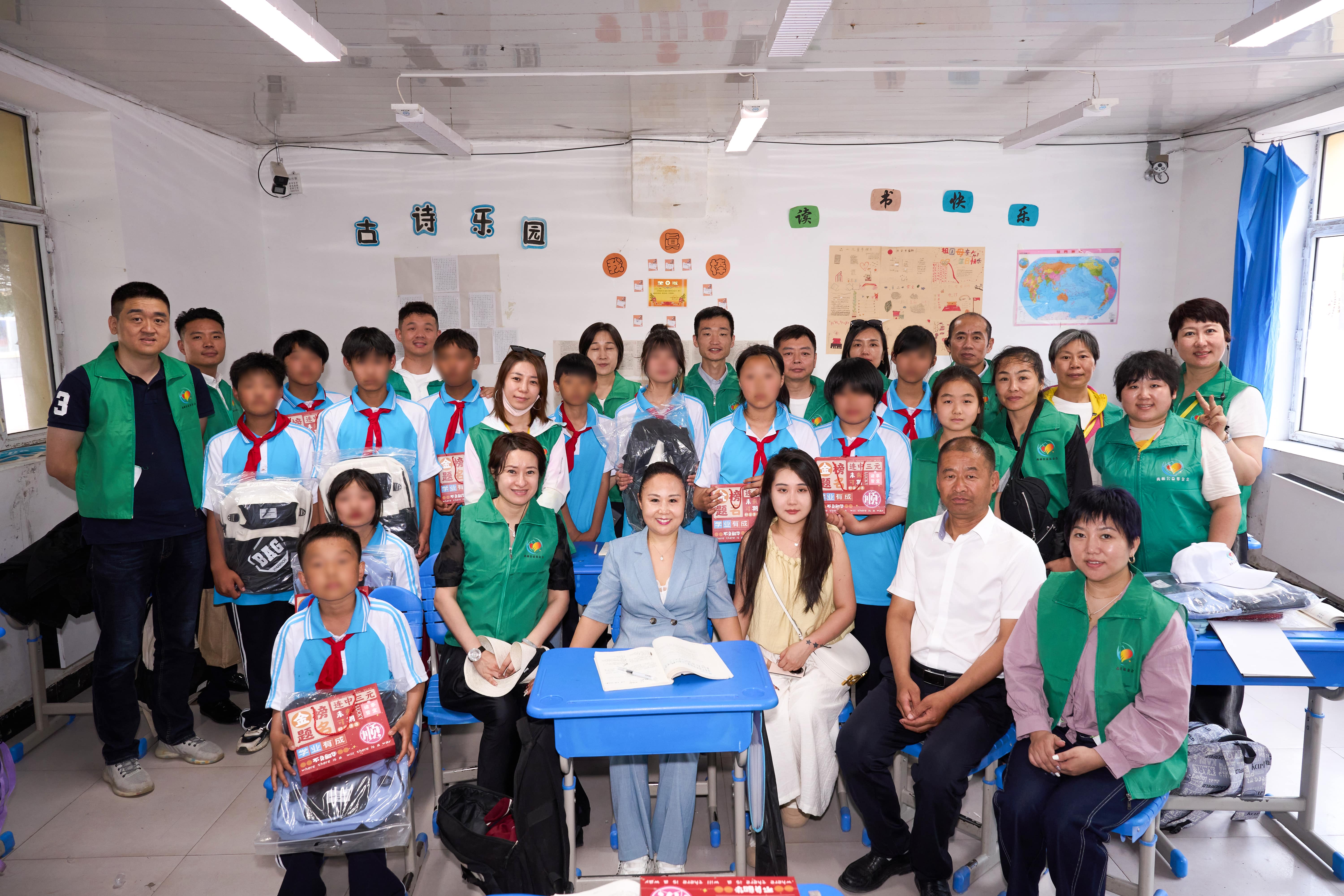 第254所 黑龙江巴彦县黑山镇民乐村必一网页版登录入口侯玉霞学校