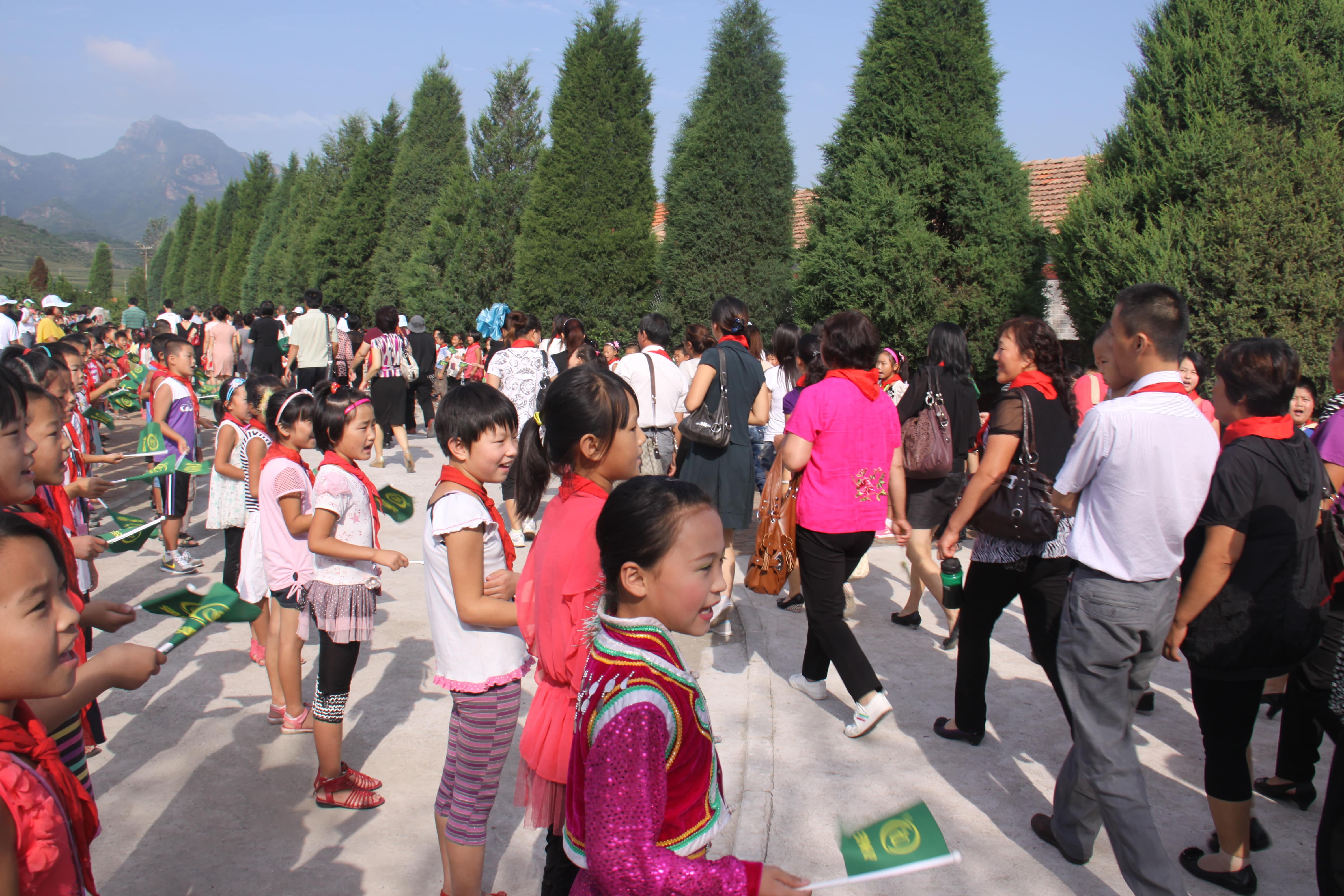 第17所 承德市乌龙矶必一网页版登录入口牛艳玲小学